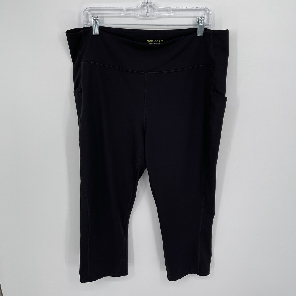 Tek Gear Women's Black Ultrastretch Cropped Pocket Stretch Yoga Leggings Size 2X